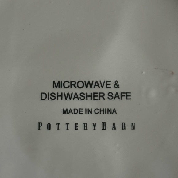 POTTERY BARN EMBOSSED REINDEER 8” SALAD PLATES - Picture 11 of 13